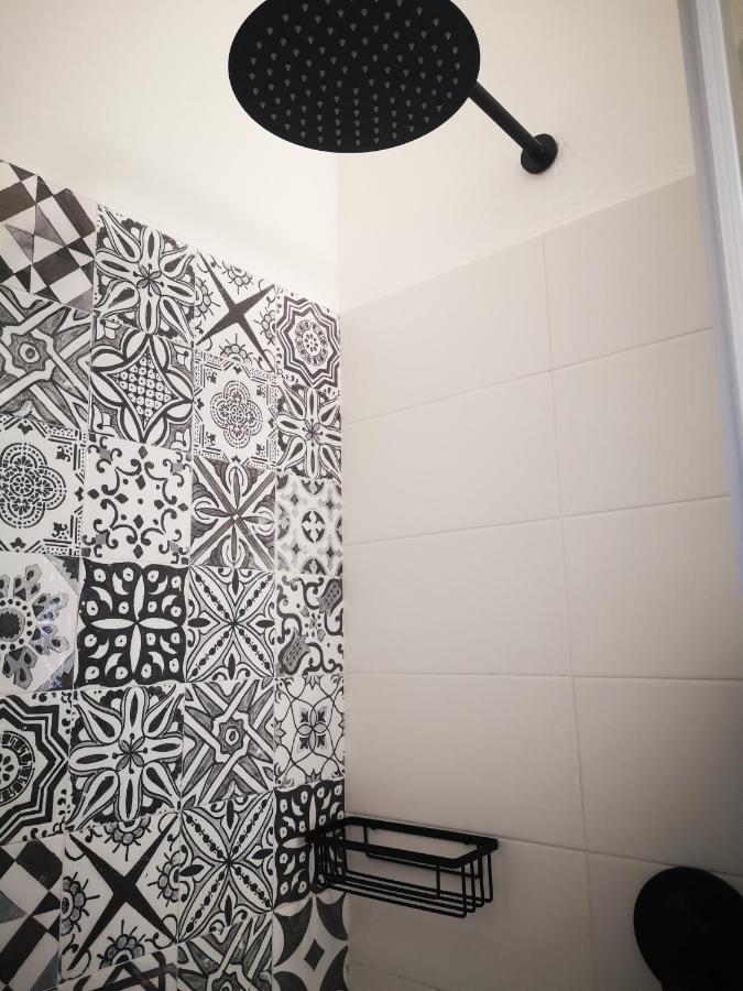 Casa Remy Apartment กาญารี ภายนอก รูปภาพ